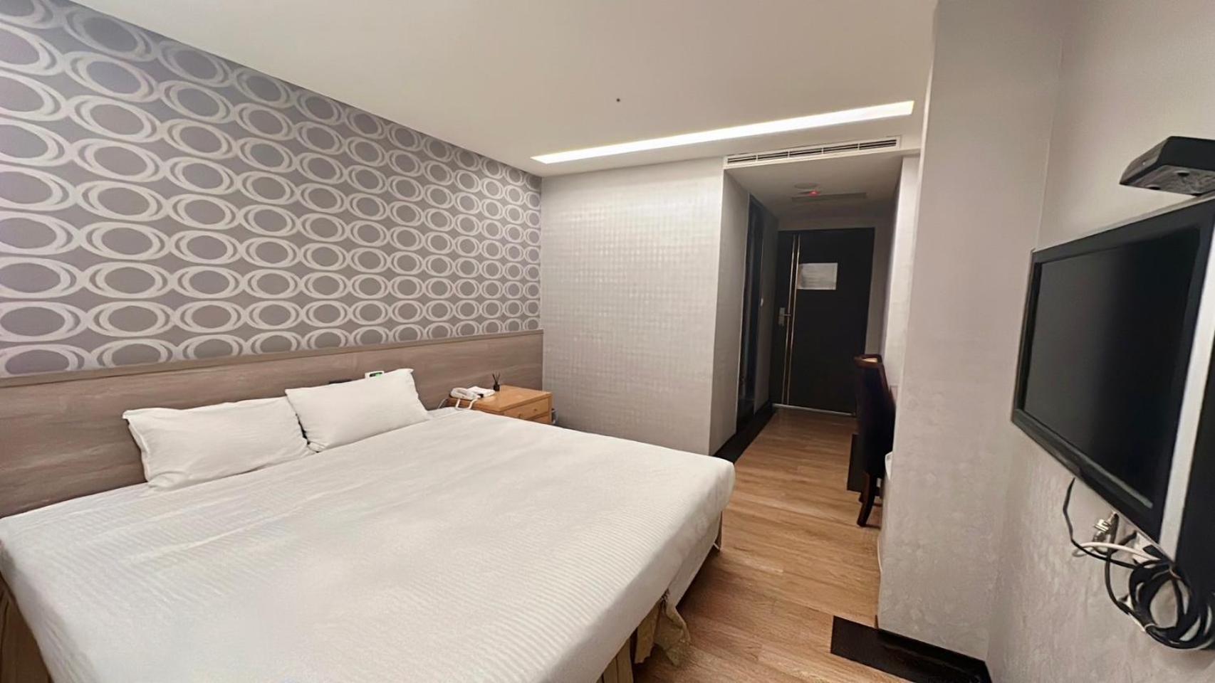 Crystal City Hotel Чжунли Экстерьер фото