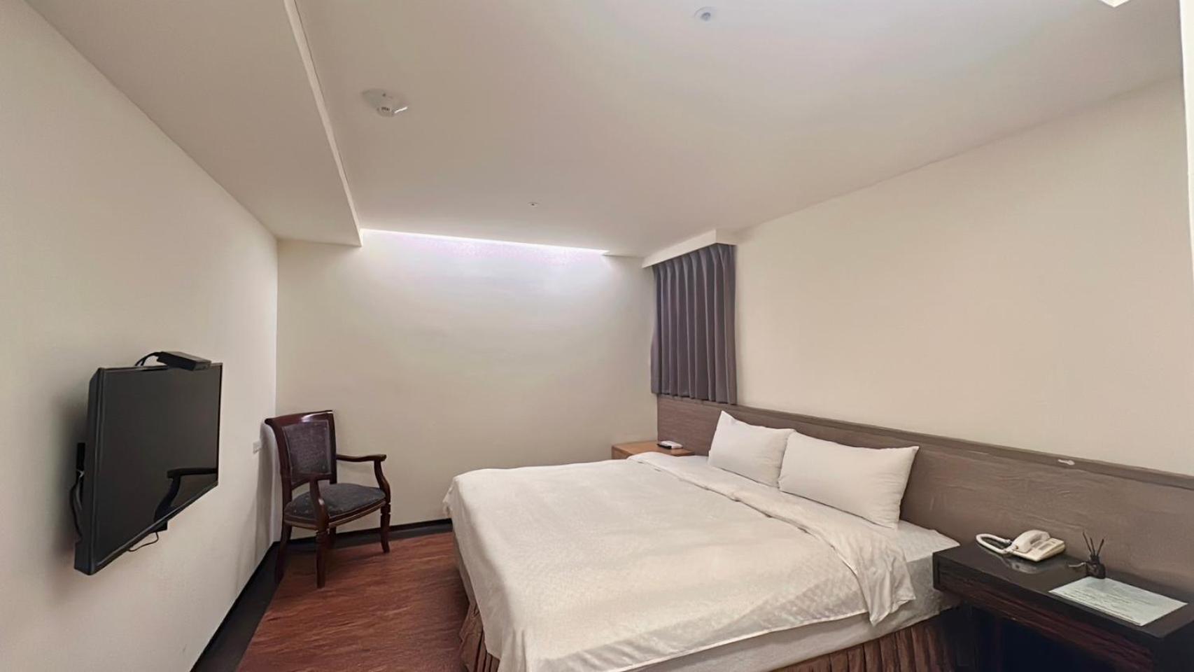 Crystal City Hotel Чжунли Экстерьер фото